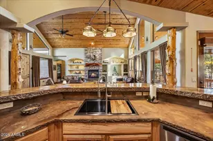 5400 Mountain Gate Cir, Lakeside, AZ 85929 - Photo 17
