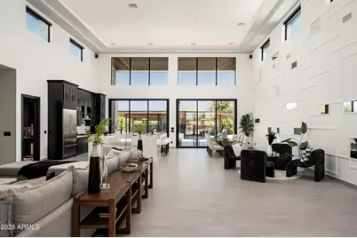 8402 E Cactus Wren Road, Scottsdale, AZ 85250 - Photo 15