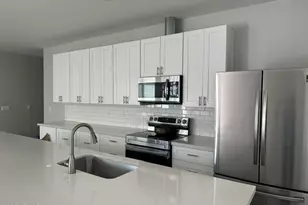 9515 N 13th St, Phoenix, AZ 85020 - Photo 1