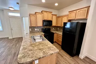 142 N Drexel St, Mesa, AZ 85207 - Photo 7