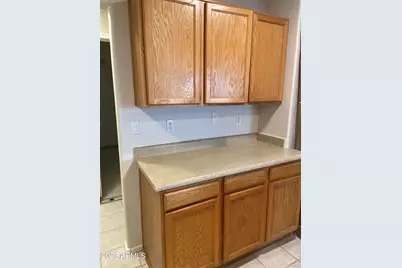 12527 N 57th Avenue, Glendale, AZ 85304 - Photo 5