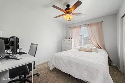 1717 E Greenway Circle, Phoenix, AZ 85042 - Photo 17