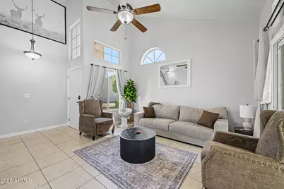 1717 E Greenway Circle, Phoenix, AZ 85042 - Photo 3