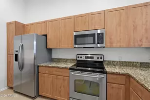 11640 N Tatum Blvd, Phoenix, AZ 85028 - Photo 17