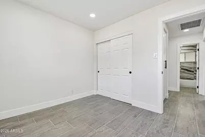 10258 N 18th Avenue, Phoenix, AZ 85021 - Photo 13