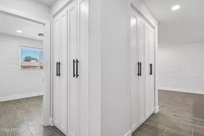 10258 N 18th Avenue, Phoenix, AZ 85021 - Photo 9