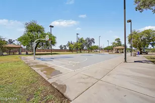 7518 W Kerry Ln, Glendale, AZ 85308 - Photo 33