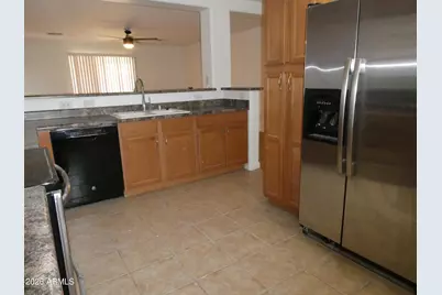 11547 W Schleifer Drive, Youngtown, AZ 85363 - Photo 7