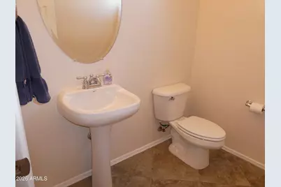 9184 W Meadow Drive, Peoria, AZ 85382 - Photo 7