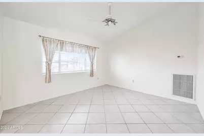 21614 N 139th Drive, Sun City West, AZ 85375 - Photo 3