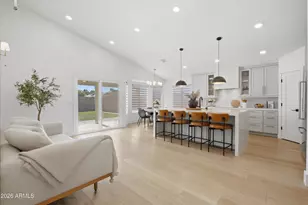 18204 N 86th Ln, Peoria, AZ 85382 - Photo 3