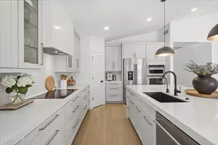 18204 N 86th Ln, Peoria, AZ 85382 - Photo 13
