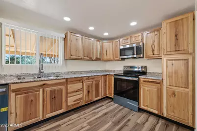 10229 S Honeysuckle Drive, Hereford, AZ 85615 - Photo 11