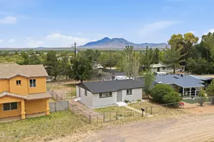 10229 S Honeysuckle Dr, Hereford, AZ 85615 - Photo 5