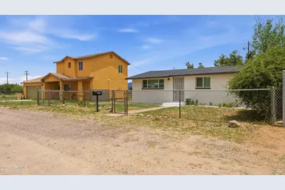 10229 S Honeysuckle Drive, Hereford, AZ 85615 - Photo 25