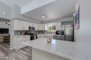 6537 E Palm Ln, Scottsdale, AZ 85257 - Photo 3