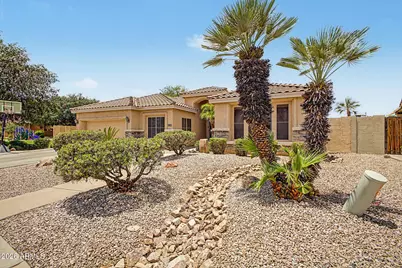 250 S Gibson Street, Gilbert, AZ 85296 - Photo 5