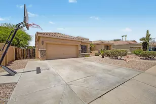 250 S Gibson St, Gilbert, AZ 85296 - Photo 3