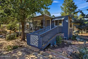 3490 Black Bear Run, Overgaard, AZ 85933 - Photo 3