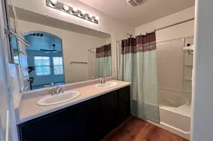7738 W Pipestone Pl, Phoenix, AZ 85035 - Photo 29