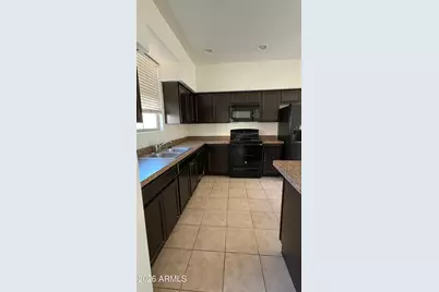 7738 W Pipestone Place, Phoenix, AZ 85035 - Photo 17