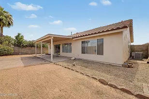 6657 N 77th Dr, Glendale, AZ 85303 - Photo 27