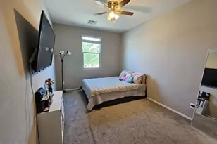 7121 W Solano Dr N, Glendale, AZ 85303 - Photo 17