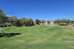 7121 W Solano Dr N, Glendale, AZ 85303 - Photo 25