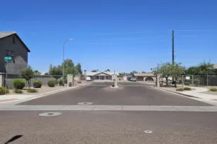 7121 W Solano Dr N, Glendale, AZ 85303 - Photo 23