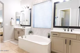 12332 W Milton Dr, Peoria, AZ 85383 - Photo 29