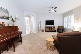 12332 W Milton Dr, Peoria, AZ 85383 - Photo 49