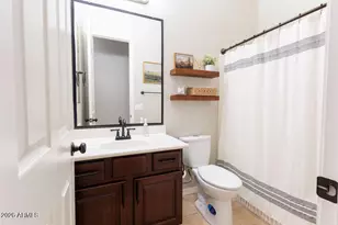 12332 W Milton Dr, Peoria, AZ 85383 - Photo 29