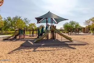 12332 W Milton Dr, Peoria, AZ 85383 - Photo 61