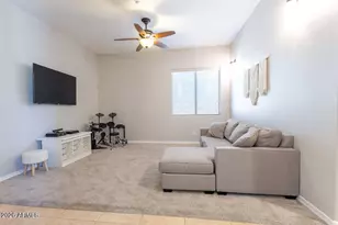 12332 W Milton Dr, Peoria, AZ 85383 - Photo 43