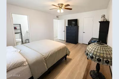 18240 N 32nd Lane, Phoenix, AZ 85053 - Photo 15