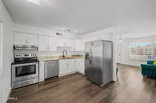 3524 E Angela Dr, Phoenix, AZ 85032 - Photo 9