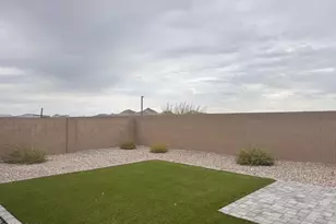 2055 W Bramble Berry Ln, Phoenix, AZ 85085 - Photo 13