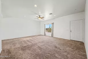 10296 E Prairie Hawk Ln, San Tan Valley, AZ 85143 - Photo 5