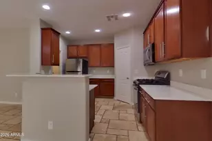 504 W Beautiful Ln, Phoenix, AZ 85041 - Photo 5