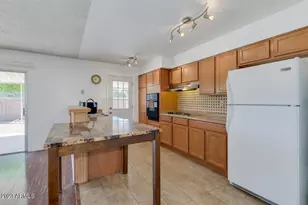 1623 E Del Rio Dr, Tempe, AZ 85282 - Photo 9