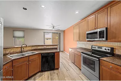 1265 S Aaron Drive #304, Mesa, AZ 85209 - Photo 5