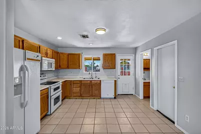 8995 W Santa Cruz Boulevard, Arizona City, AZ 85123 - Photo 13