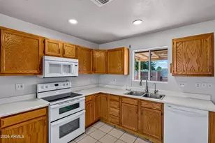 8995 W Santa Cruz Blvd, Arizona City, AZ 85123 - Photo 11