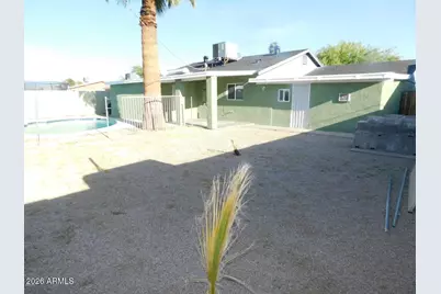 5612 W Wilshire Drive, Phoenix, AZ 85035 - Photo 5