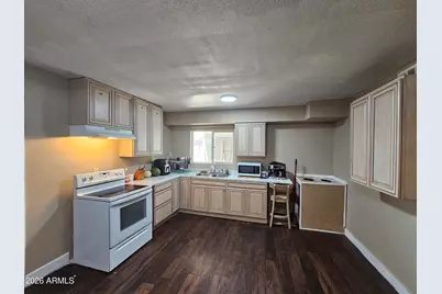 5612 W Wilshire Drive, Phoenix, AZ 85035 - Photo 3
