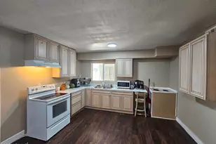 5612 W Wilshire Dr, Phoenix, AZ 85035 - Photo 3