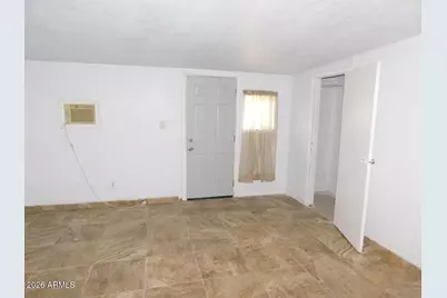 5612 W Wilshire Drive, Phoenix, AZ 85035 - Photo 9