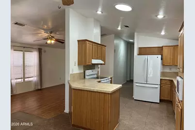 10960 N 67th Avenue #168, Glendale, AZ 85304 - Photo 5