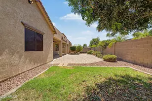 16035 W Clinton St, Surprise, AZ 85379 - Photo 27