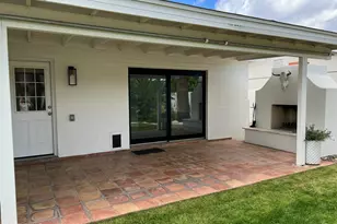 8744 E Rose Ln, Scottsdale, AZ 85250 - Photo 13